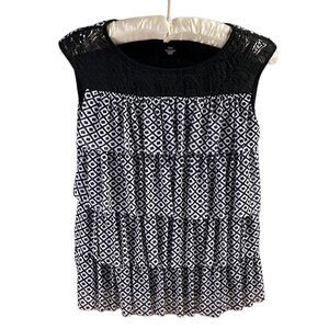 Nue Options Ladies Layered 4 Tiered Flowy Blouse, Size Petite Extra Small, B & W